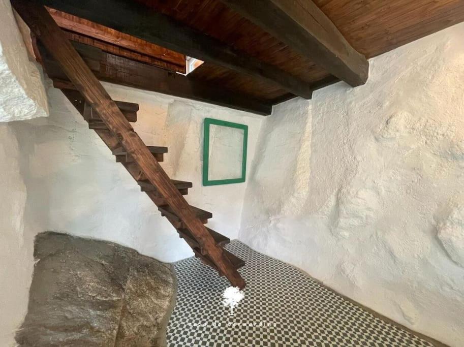 Вилла Casa Do Bernardino Cabril  Экстерьер фото